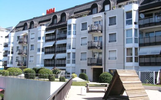 Appartement de 2.5 pièces au 2ème étage avec balcon à Morges