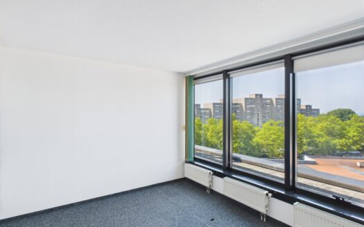 Magnifique bureau de 249 m2 sis dans un immeuble bénéficiant d’un emplacement stratégique