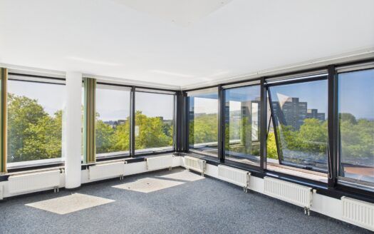 Magnifique bureau de 249 m2 sis dans un immeuble bénéficiant d’un emplacement stratégique