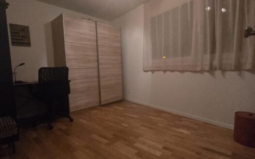 Appartement de 3.5 pièces au rez étage avec terrasse