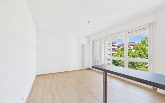 Appartement de 1 pièce au 2ème étage avec balcon à Lausanne