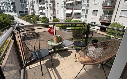 Appartement de 2.5 pièces au 2ème étage avec balcon à Morges