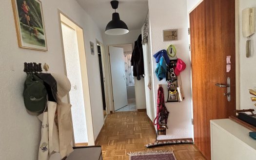Appartement de 2.5 pièces au 2ème étage avec balcon à Morges