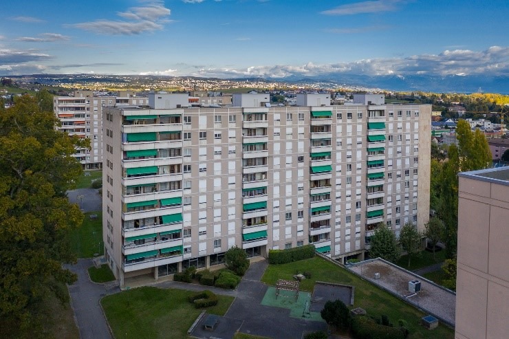 Lonay1117av